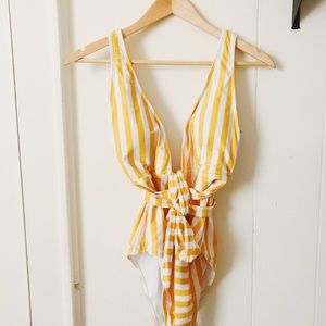 ZAFUL YELLOW STRIPED BATHING SUIT
